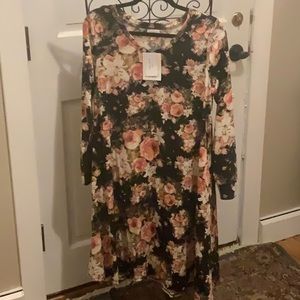 LuLaRoe Emily swing dress, new w/ tags, pockets! Black floral, V neck, small
